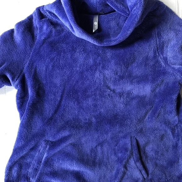 Fuzzy Mockneck  Sweater - Picture 4 of 11